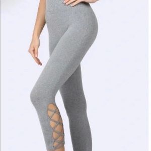 New Zenana Outfitters Lattice Legging L/XL